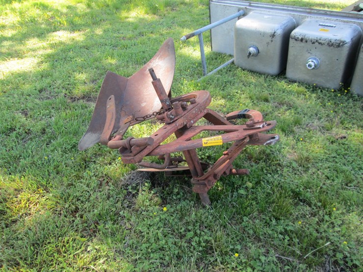 #36716-•-2-bottom-breaking-plow-image-1