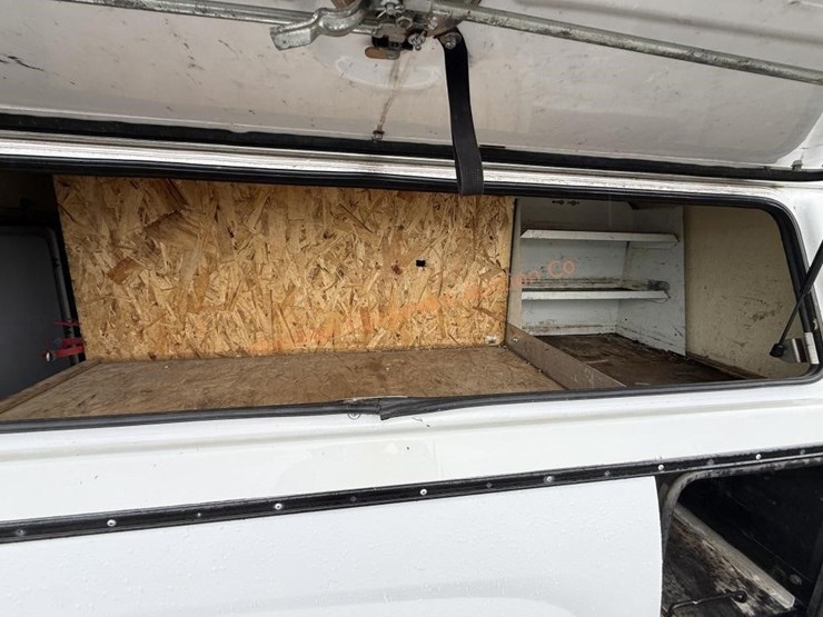 2008-chevrolet-colorado-image-19