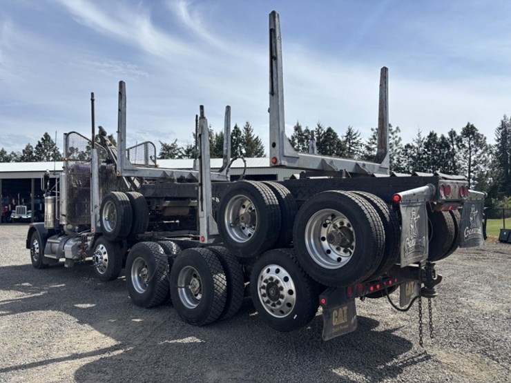 2000-peterbilt-378-image-3