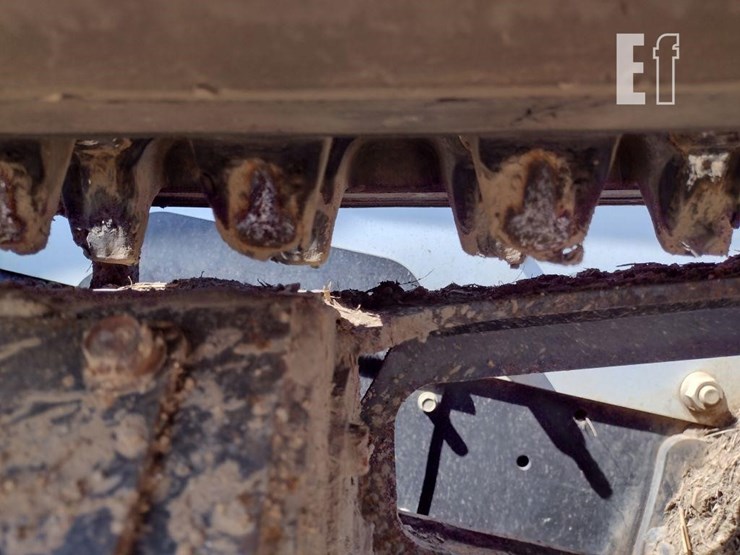 bobcat-t870-image-16