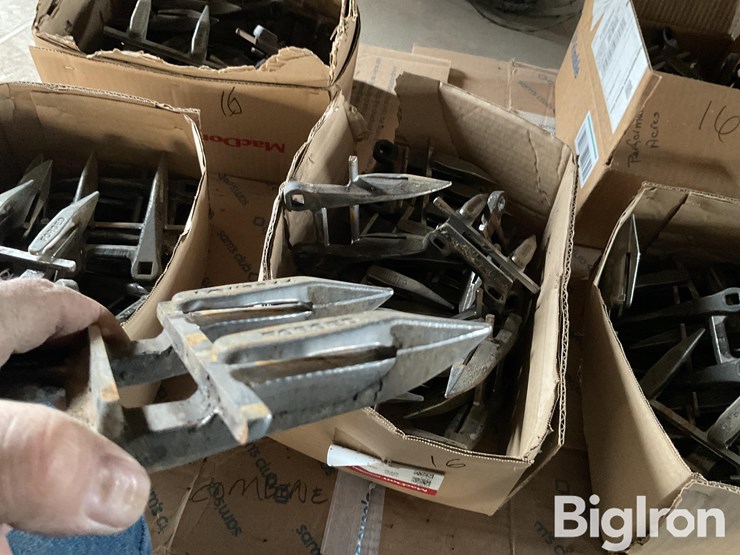 macdon-sickle-guards-image-15