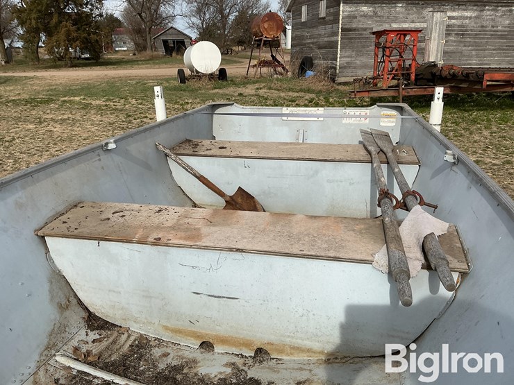 lund-wc-14-20”-boat-w/trailer-image-18