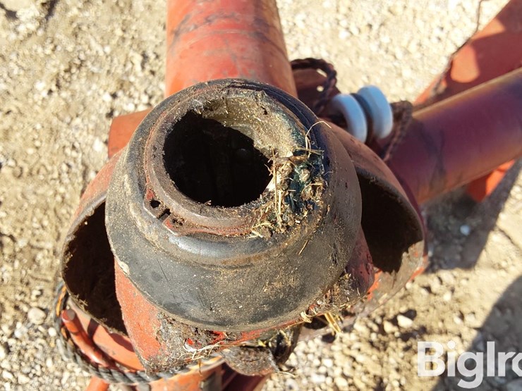 1990-new-holland-570-image-11