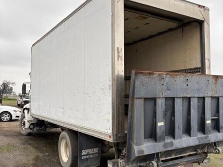 2006-international-durastar-4200-image-14