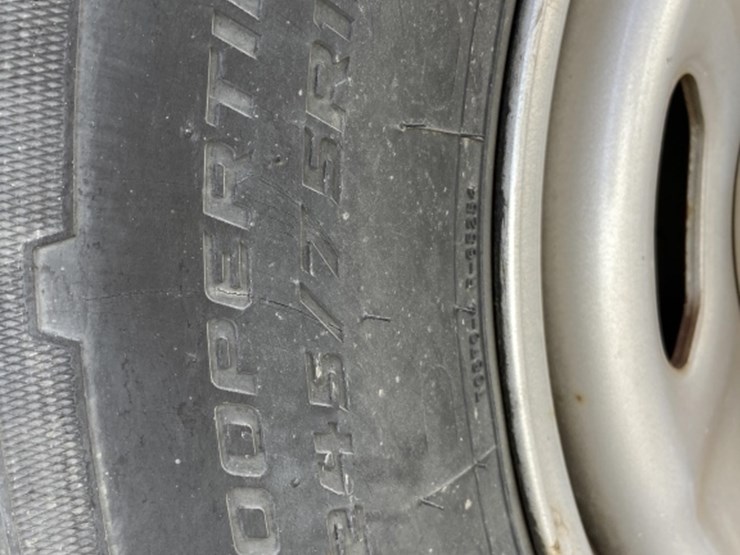 2015-ford-f250-xl-image-32