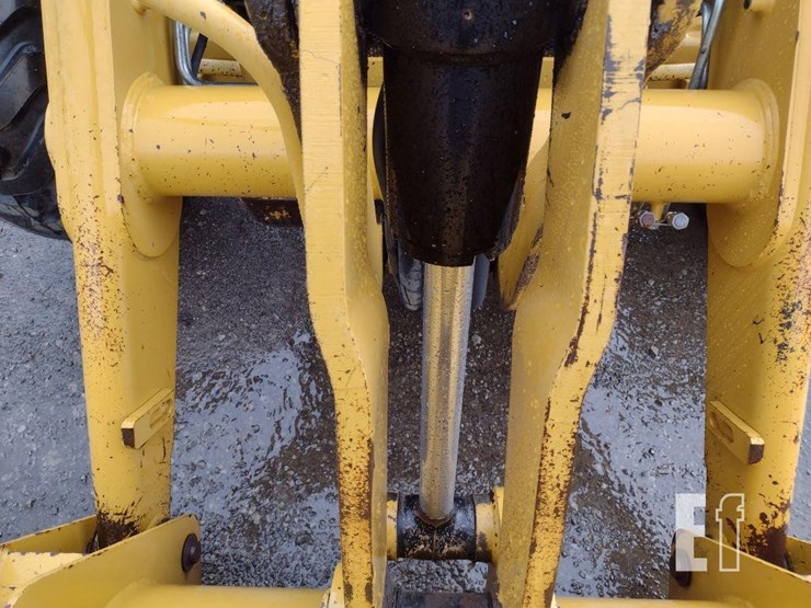 2010-caterpillar-420e-st-image-26