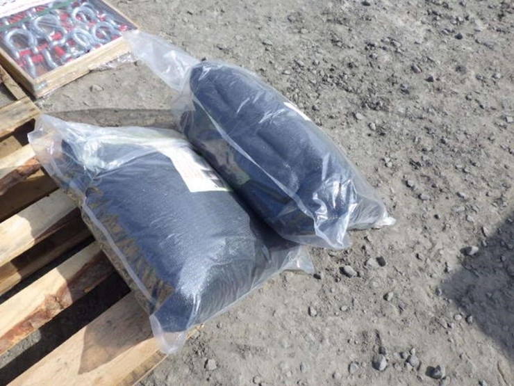 black-outdoor-patio-fabric-cover-image-2