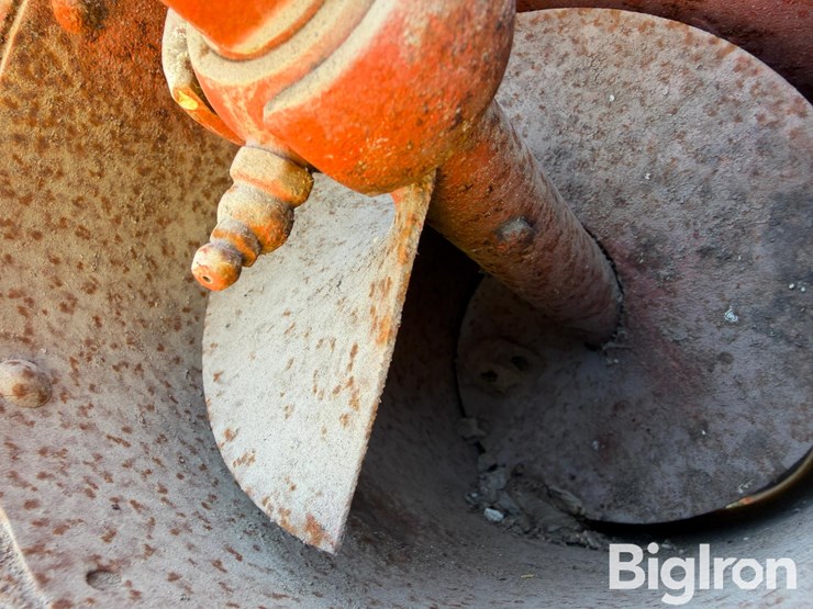 allis-chalmers-66-image-18