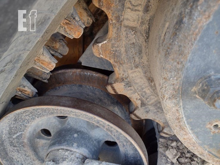 2015-volvo-mct125c-image-25