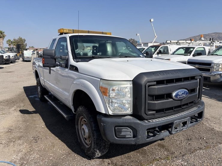2011-ford-f250-image-2