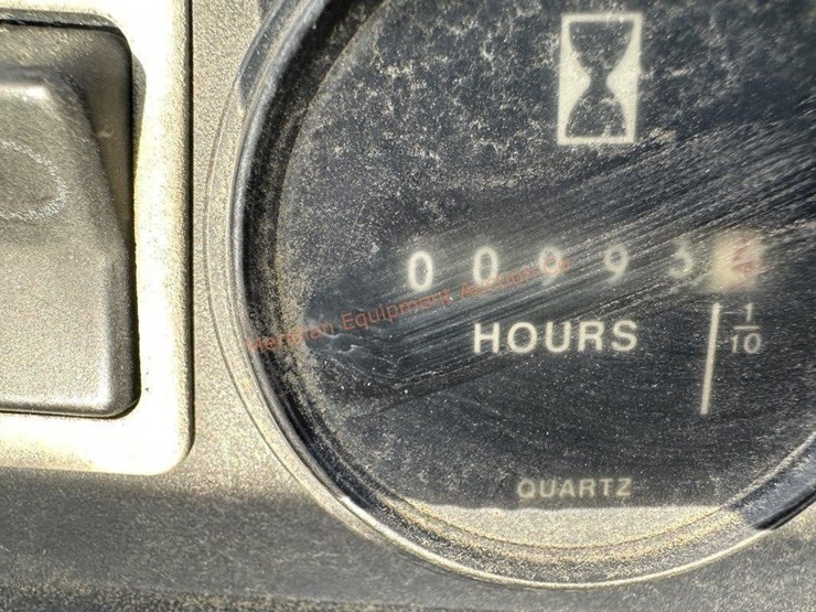 john-deere-gator-image-8