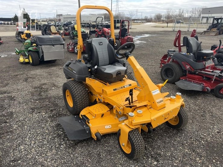 2022-cub-cadet-pro-z-960s-kw-image-2