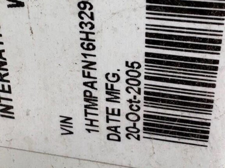 2006-international-durastar-4200-image-16