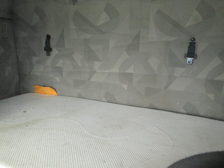 #46184-•-2008-volvo-t/a-sleeper-truck-tractor-4v4nc9gh08n482694-image-39