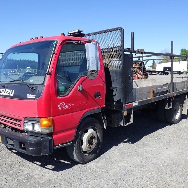 2000 ISUZU NQR