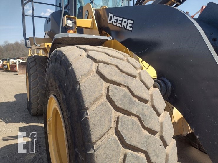 21-deere-724p-image-30