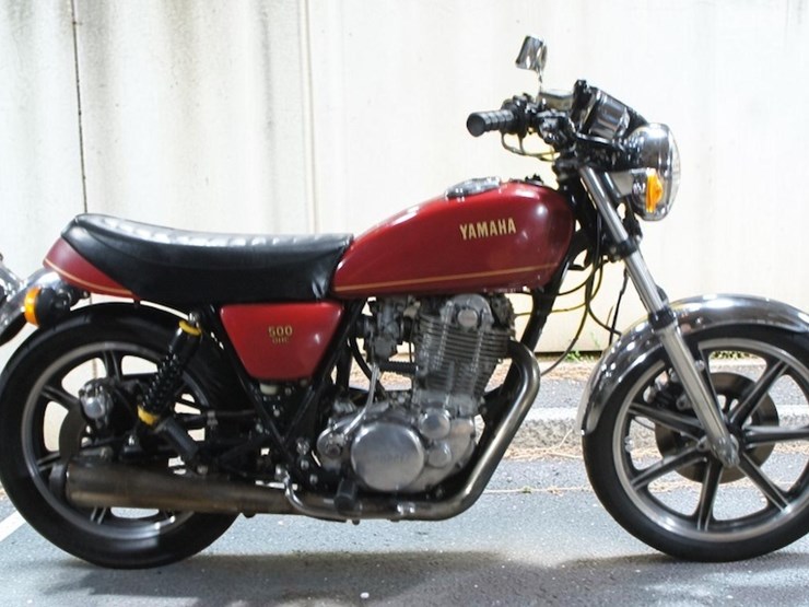 1978-yamaha-sr500-motorcycle-image-1