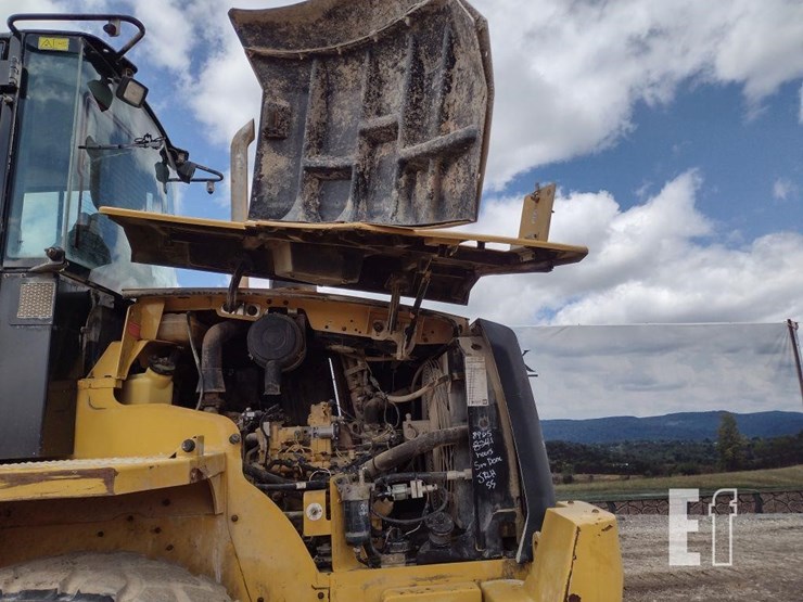 2015-caterpillar-914k-image-41