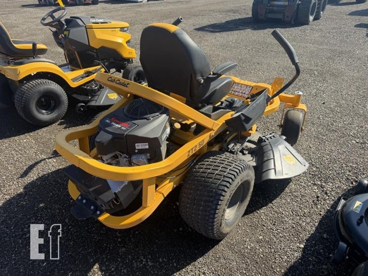 2022-cub-cadet-ultima-zt2-50-image-3