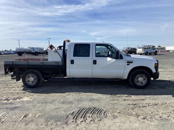 2010-ford-f250-xl-image-6