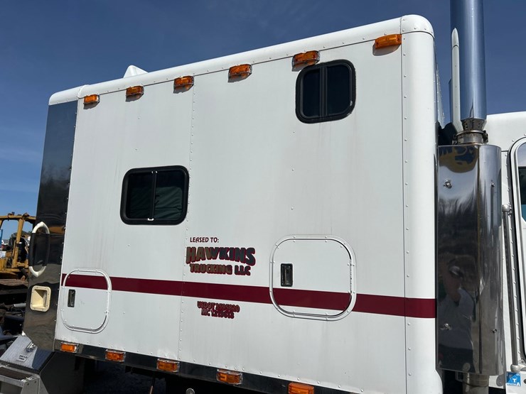 1999-kenworth-t600-image-18