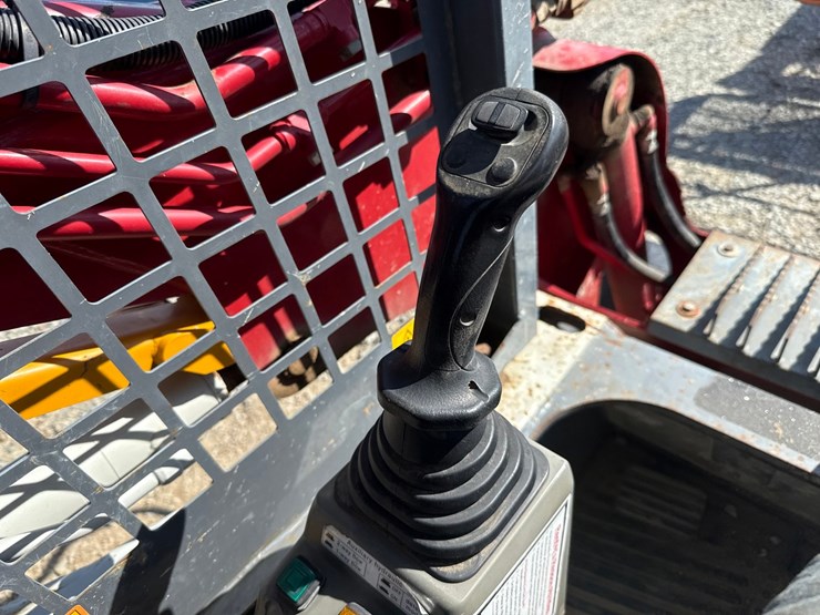 takeuchi-tl8-image-30