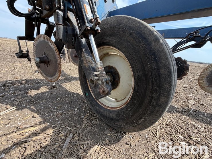 deere-tires-image-12