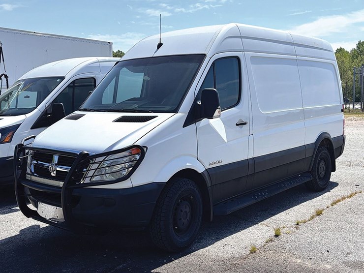 2008-dodge-ram-2500-image-1