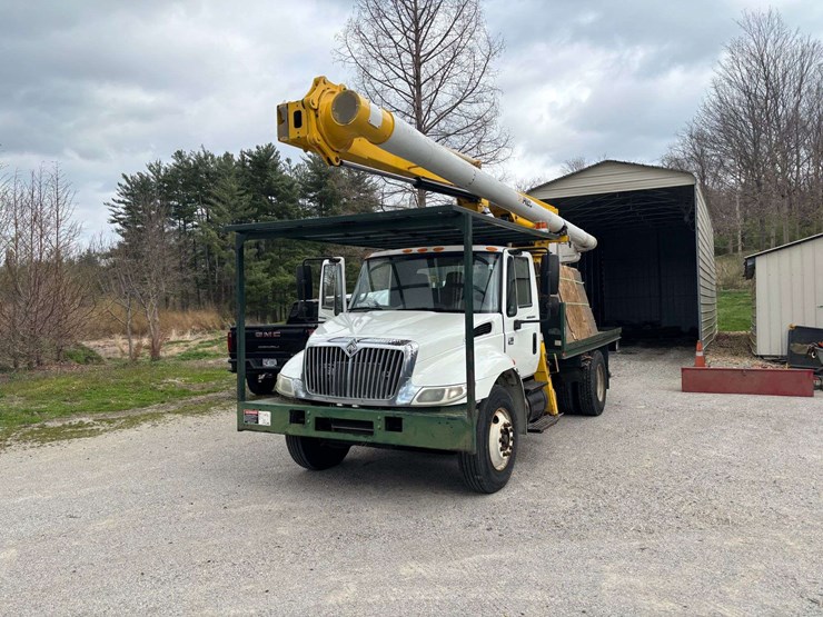 2005-international-durastar-4300-image-8