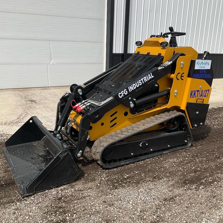 #999 • Unused KKTA27 Diesel Mini Skid Steer* - Middlebury, IN