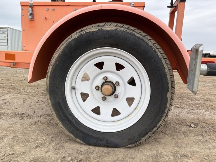 2008-wanco-s/a-towable-message-board-image-12