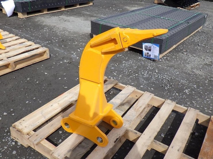 caterpillar-305-image-4