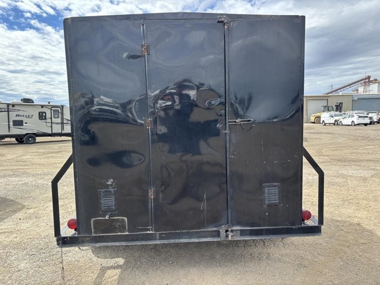8'-s/a-enclosed-trailer-image-11