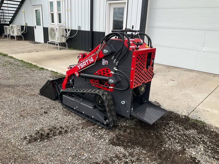 #1004-•-unused-agt-ysrt14-mini-skid-steer*---middlebury,-in-image-10