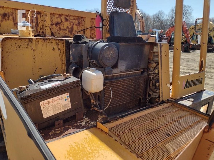 2012-morooka-mst600vd-image-25