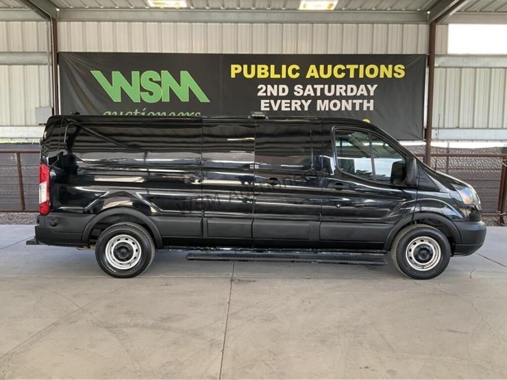 2019-ford-transit-image-1