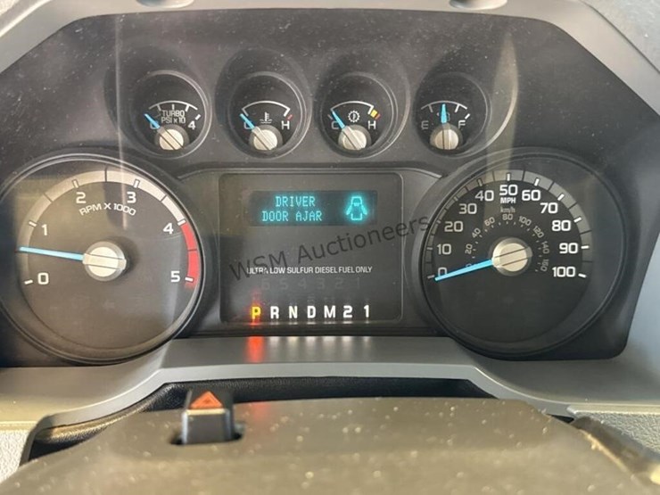 2014-ford-f550-image-17