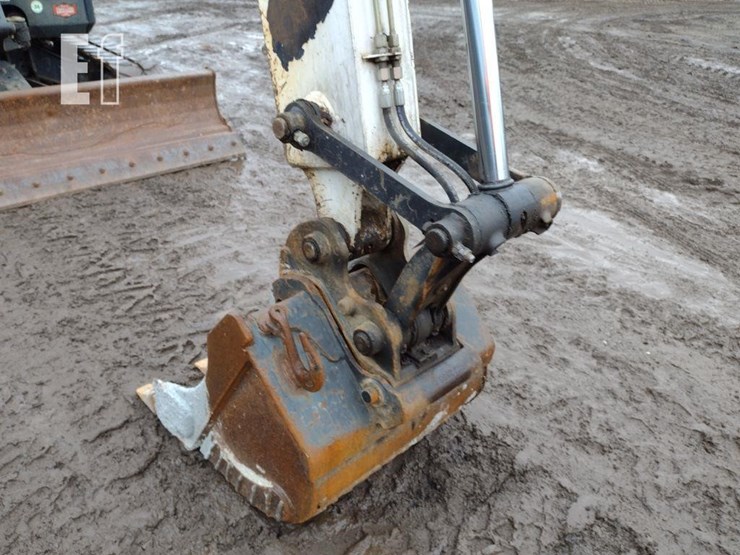 2014-bobcat-e35-image-18