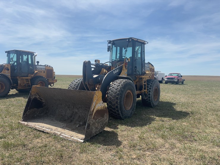 deere-544j-image-1