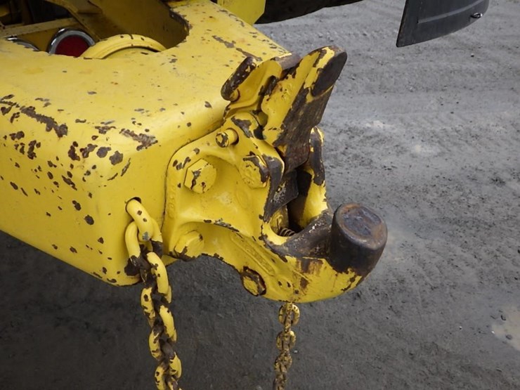 2016-kenworth-w900-image-10