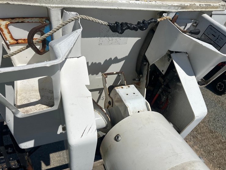 2009-international-durastar-4300-image-27