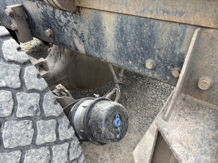 2019-kenworth-t880-image-25