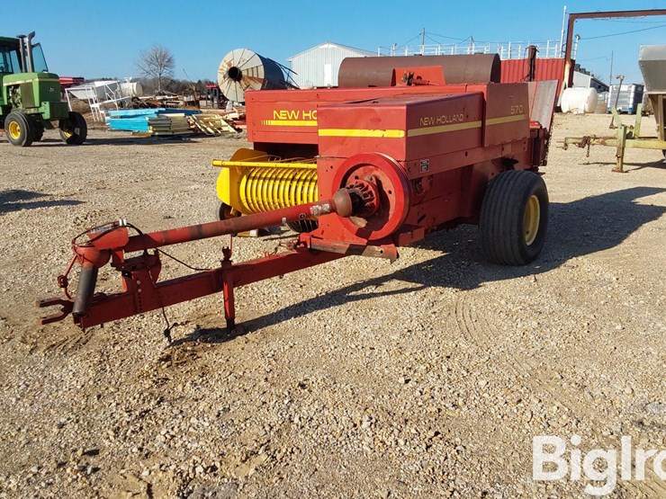 1990-new-holland-570-image-1