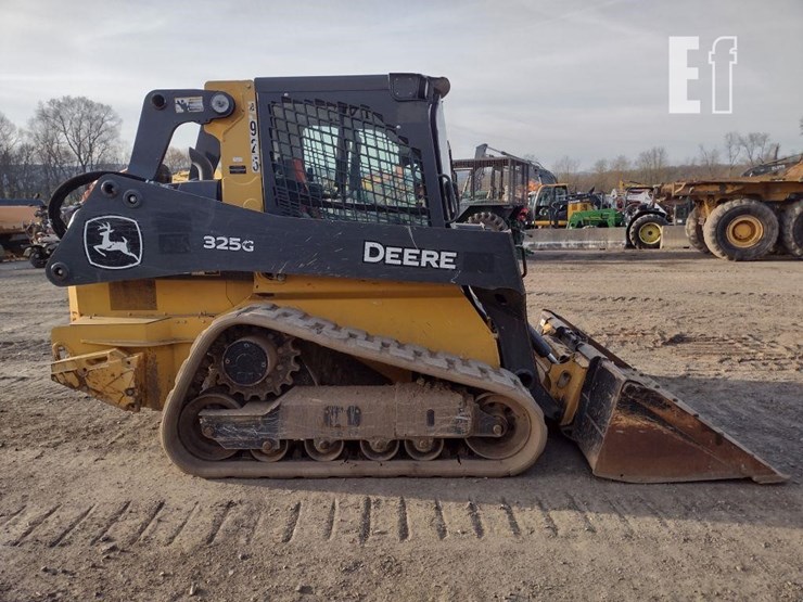 2022-deere-325g-image-3