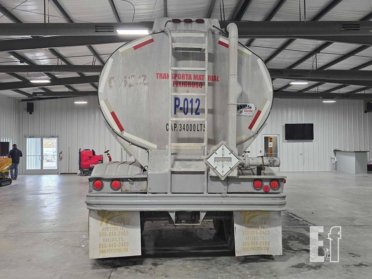 1983-trailmaster-tanker-image-8