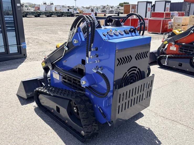 2026-zjg-zj-380-skid-steer-loader-image-4