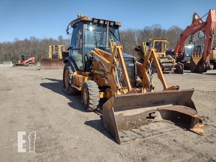 case-580m-turbo-image-39