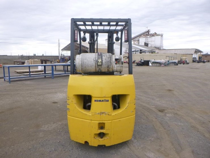 komatsu-fg25st-16-image-8