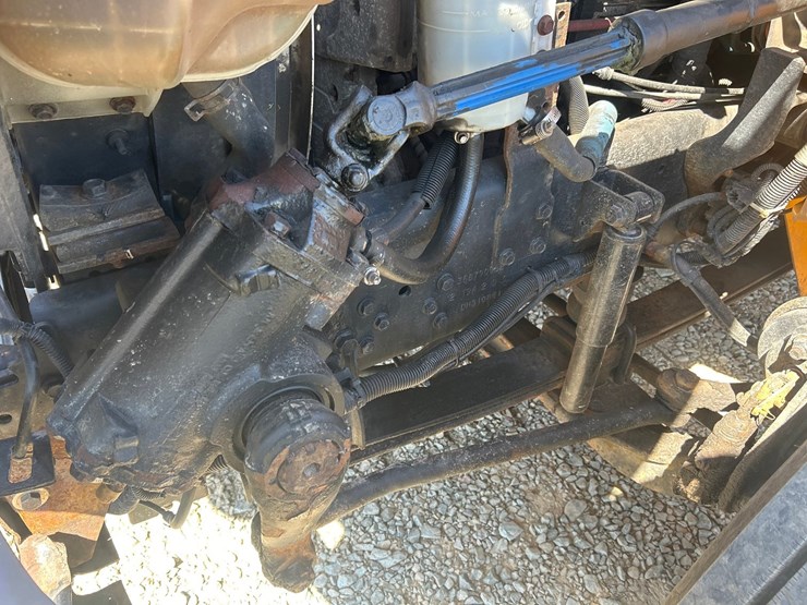 2013-international-durastar-4300-image-52