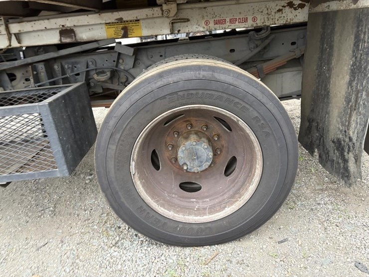 2010-ford-f450-image-5